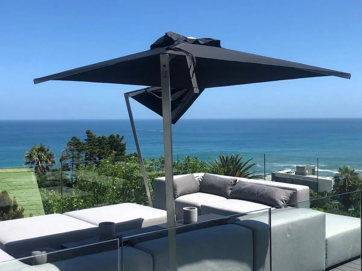Premium Cape Camps Bay Lodge Cape Town