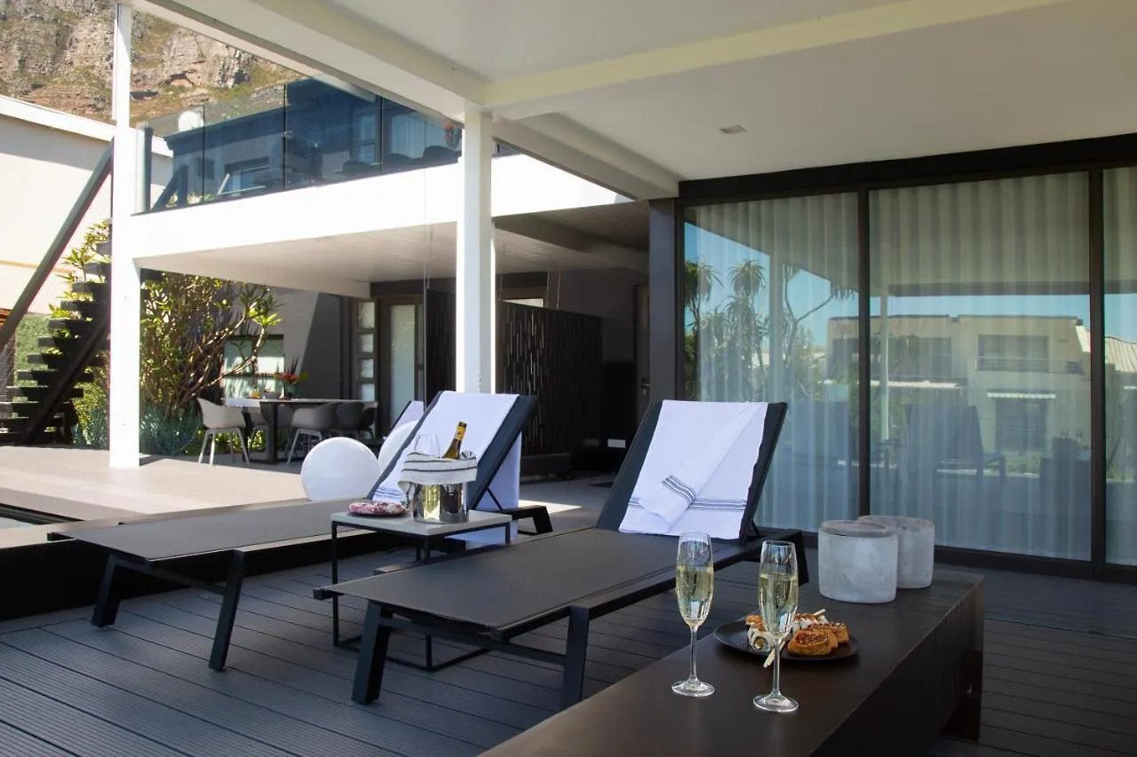 Guest house Premium Cape Camps Bay Lodge Cape Town